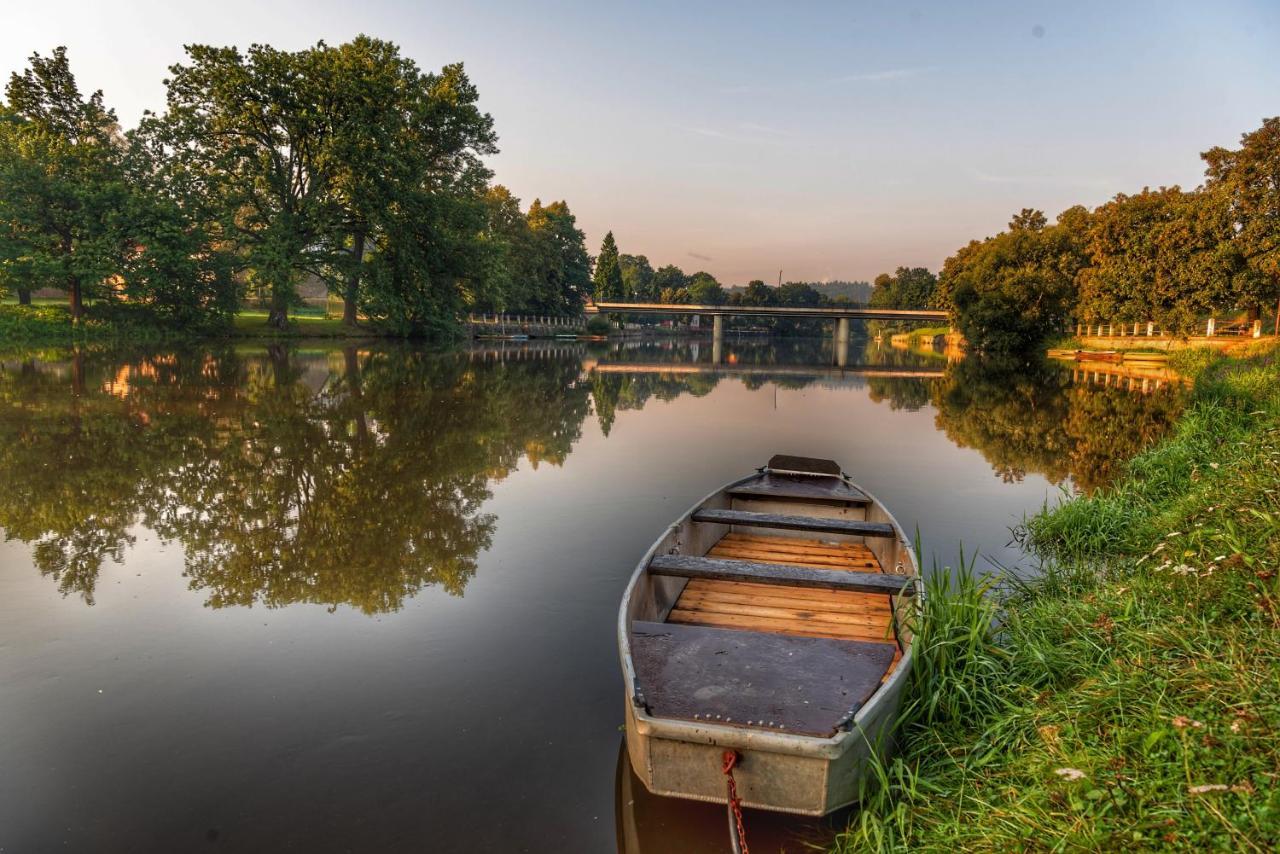 Hotel Camping Prima Týn nad Vltavou Exterior foto